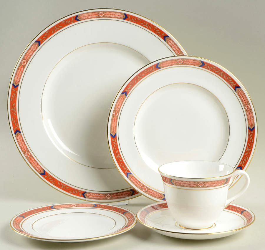 Beaufort Rust Red 40 Piece Estate Set by Royal Worcester-1