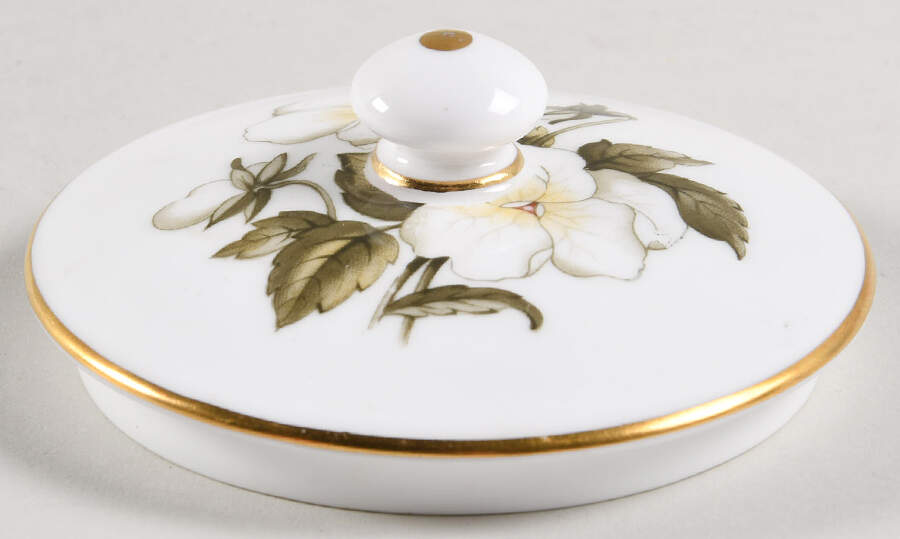 Bernina Lid for Sugar Bowl by Royal Worcester-1