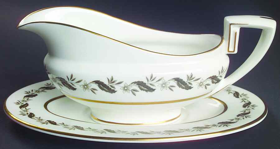 Bernina Gravy Boat & Underplate by Royal Worcester-1