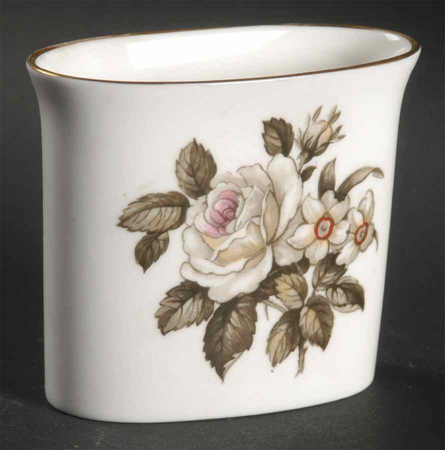 Bernina Cigarette Holder by Royal Worcester-1