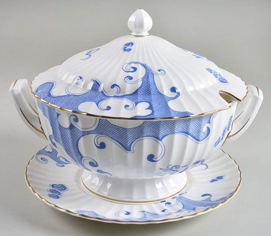 Blue Dragon (Warmstry, Fluted) Tureen & Lid w/Underplate by Royal Worcester-1