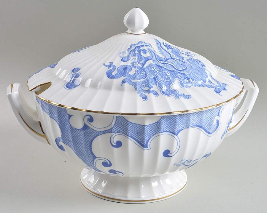 Blue Dragon (Warmstry, Fluted) Tureen &  Lid by Royal Worcester-1