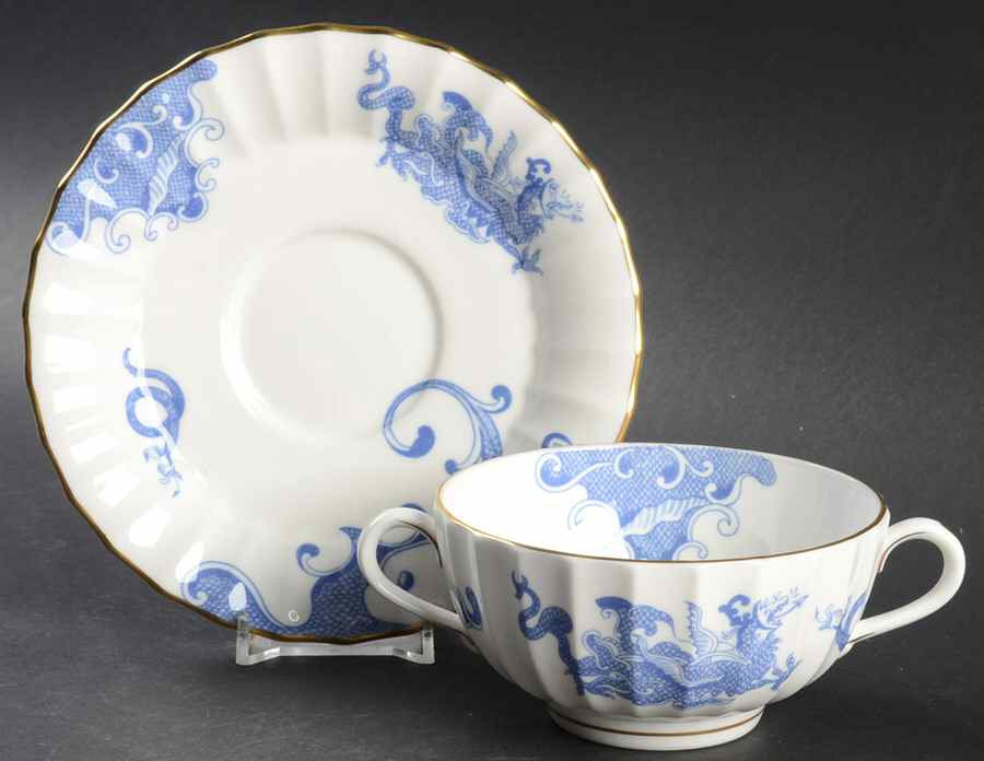 Blue Dragon (Warmstry, Fluted) Flat Cream Soup Bowl & Saucer Set by Royal Worcester-1