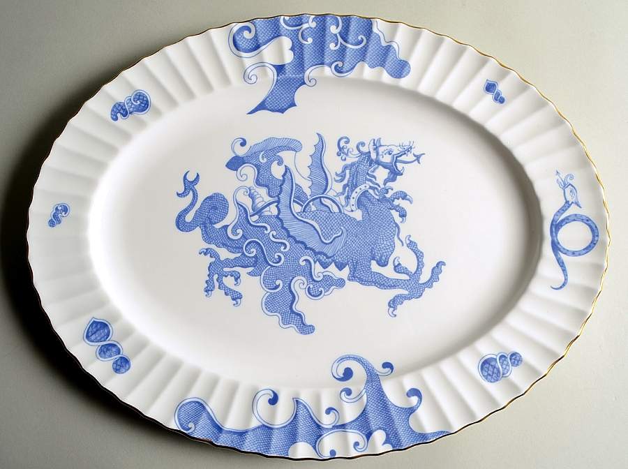 Blue Dragon (Warmstry, Fluted) 17" Oval Serving Platter by Royal Worcester-1