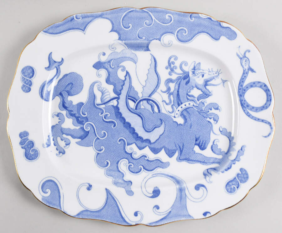 Blue Dragon (Coburg, Semiscalloped) 14" Oval Serving Platter by Royal Worcester-1