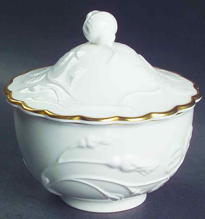 Blind Earl (Raise Design Allwhite) Sugar Bowl & Lid by Royal Worcester-1
