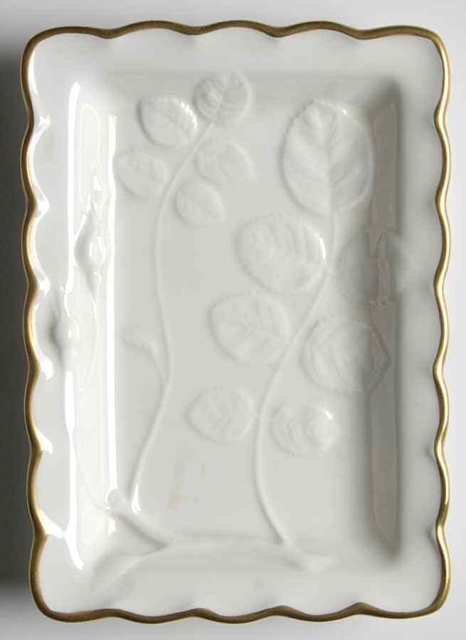 Blind Earl (Raise Design Allwhite) Relish by Royal Worcester-1