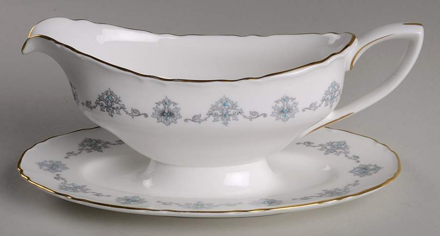 Blue Medallion Gravy Boat with Attached Underplate by Royal Worcester-1
