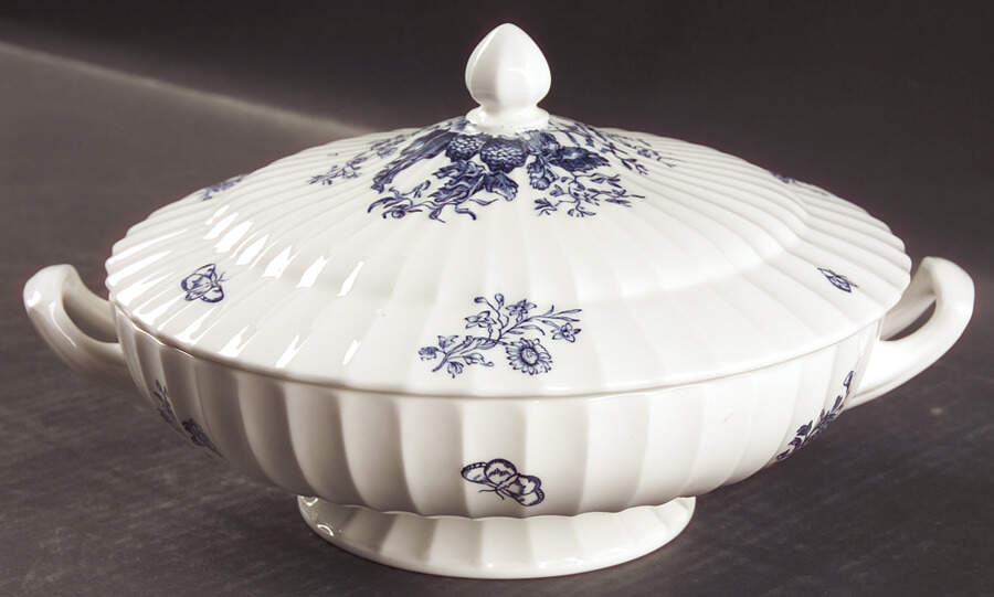 Blue Sprays (Ribbed) Round Covered Vegetable by Royal Worcester-1