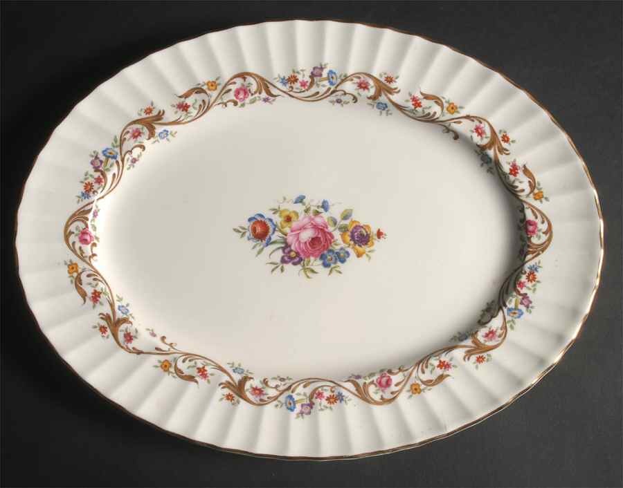 Bournemouth 13" Oval Serving Platter by Royal Worcester-1