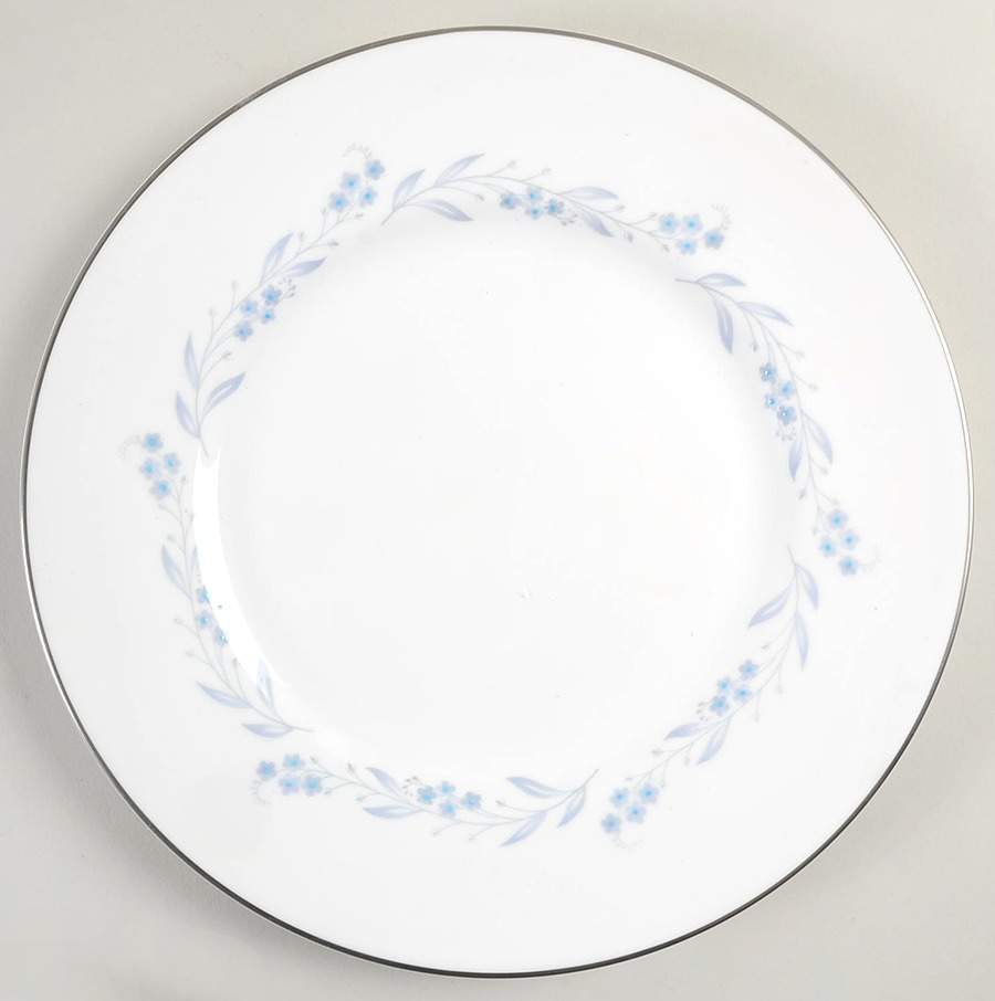 Bridal Wreath Dinner Plate by Royal Worcester-1