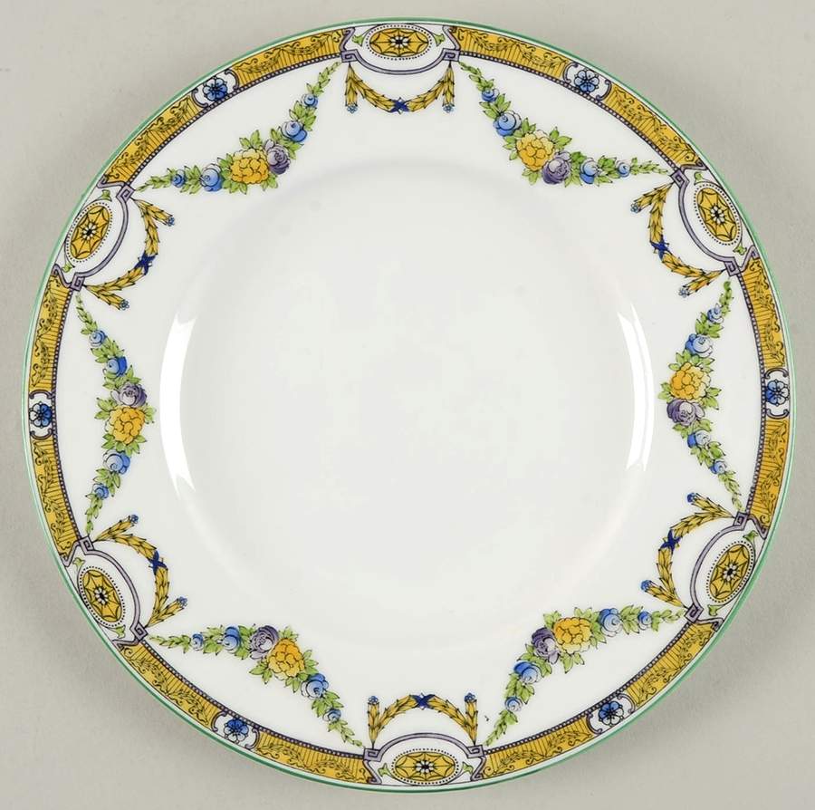 C1005 Luncheon Plate by Royal Worcester-1