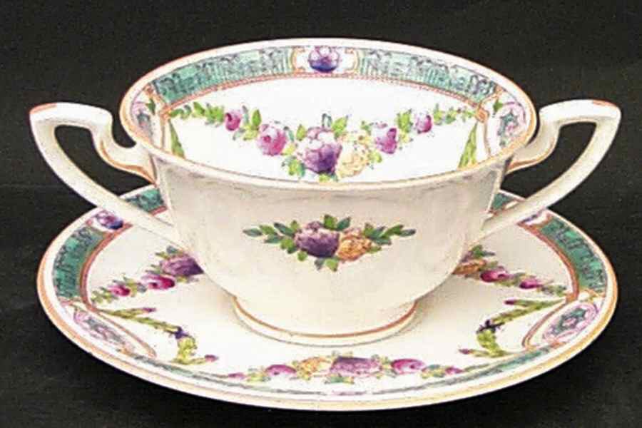 C1091 Footed Bouillon Cup & Saucer by Royal Worcester-1