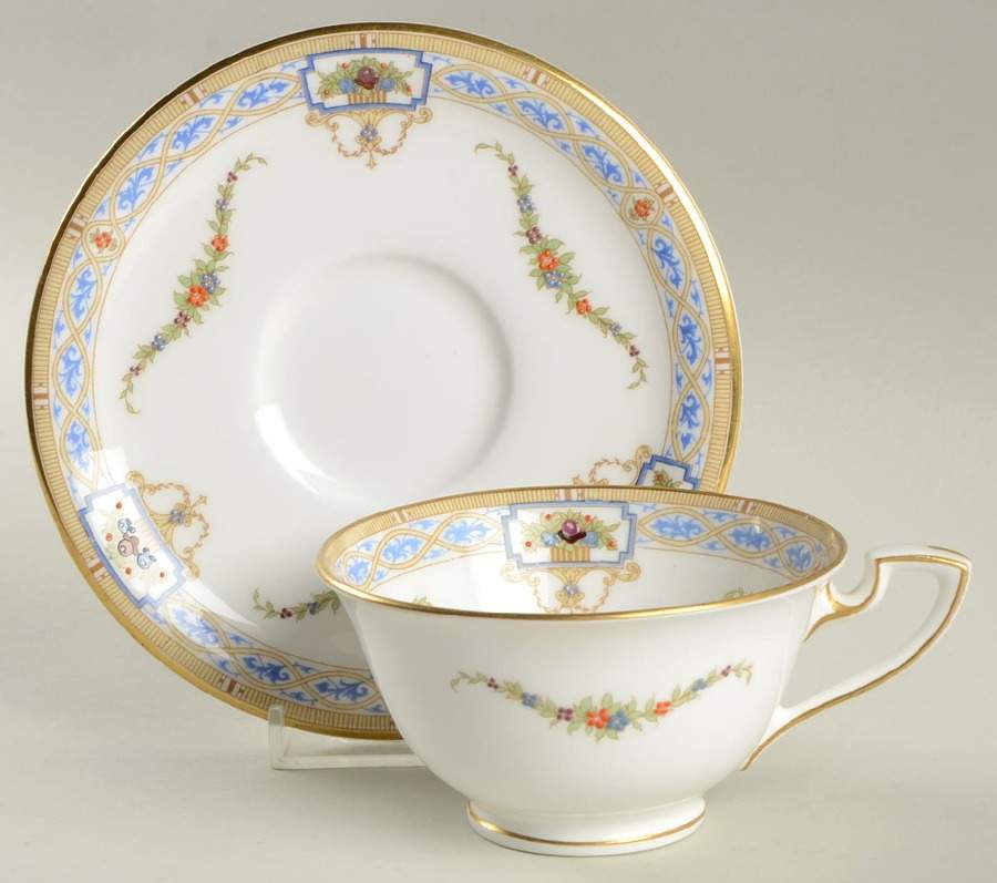 C2101 Footed Cup & Saucer Set by Royal Worcester-1