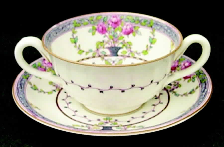C662 Footed Bouillon Cup & Saucer by Royal Worcester-1