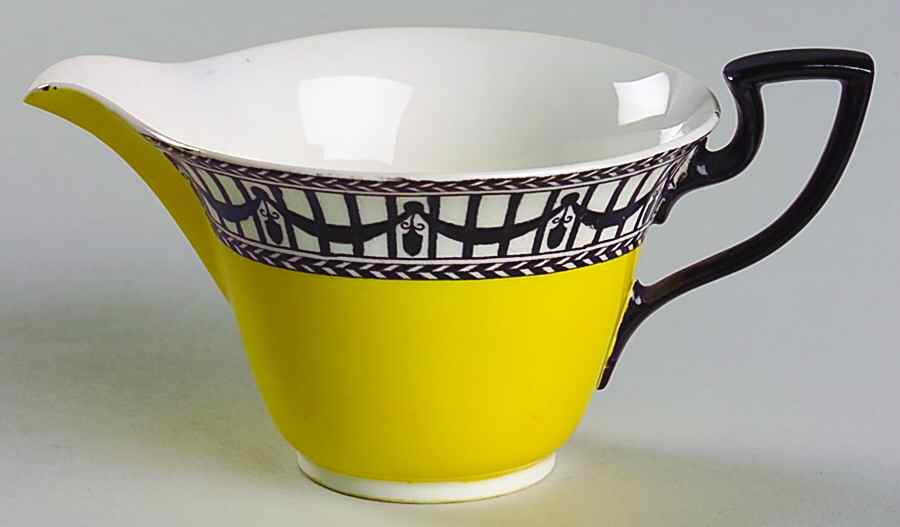 C907 Creamer by Royal Worcester-1