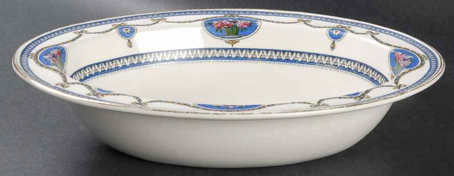 Cameo 10" Oval Vegetable Bowl by Royal Worcester-1