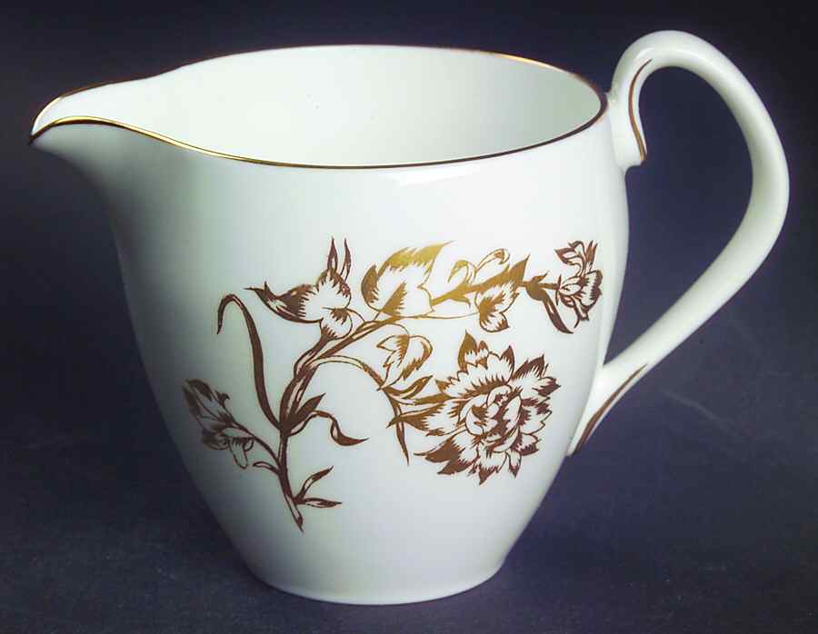 Carnation Creamer by Royal Worcester-1
