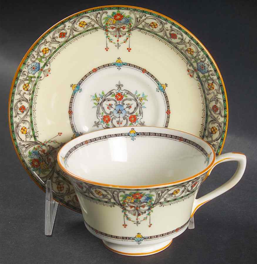Chantilly Footed Cup & Saucer Set by Royal Worcester-1