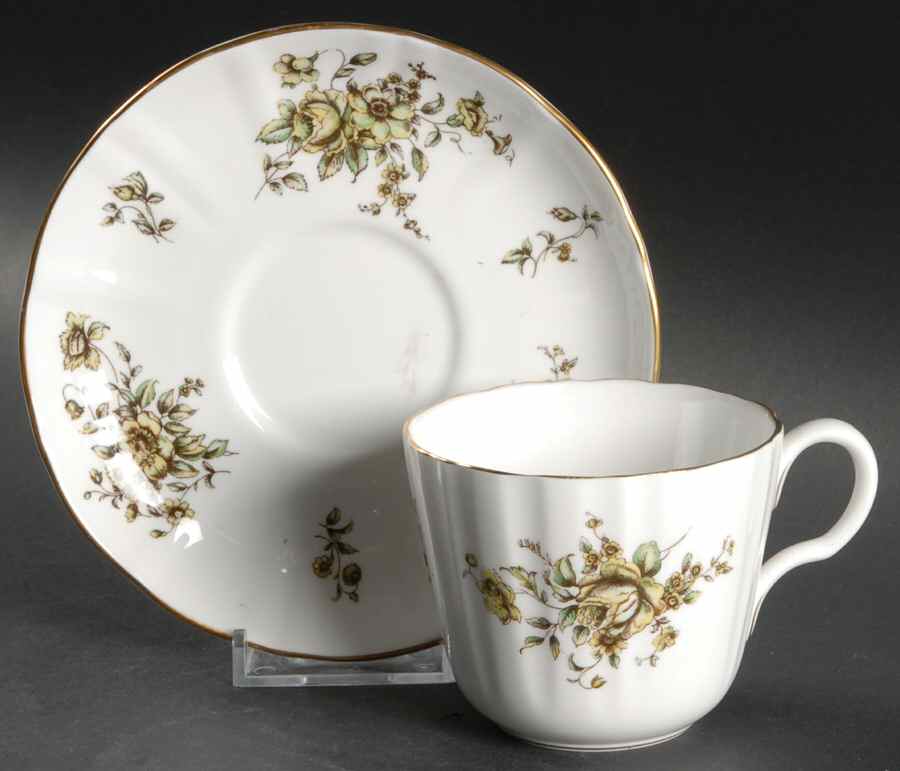 Clementine Flat Cup & Saucer Set by Royal Worcester-1