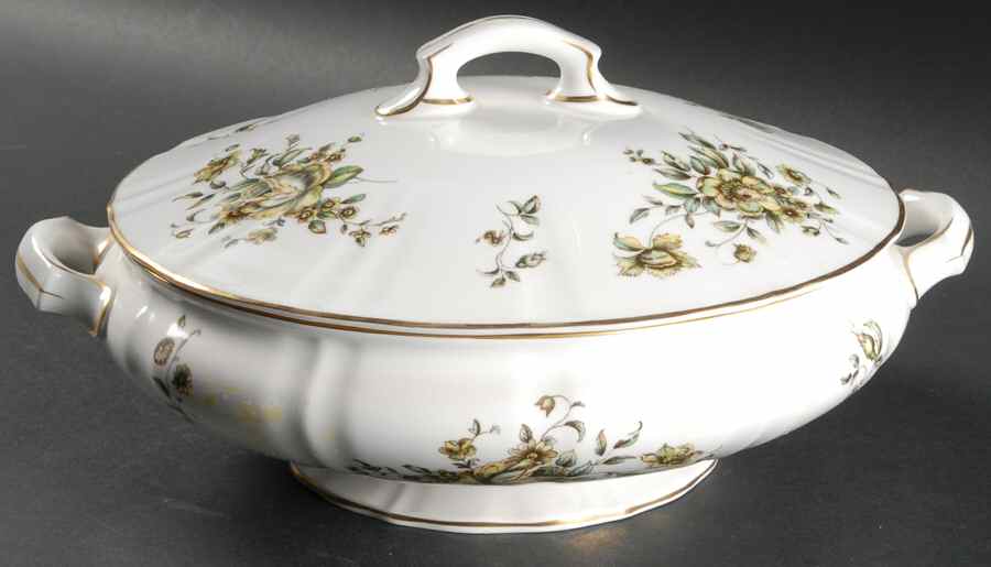 Clementine Round Covered Vegetable by Royal Worcester-1
