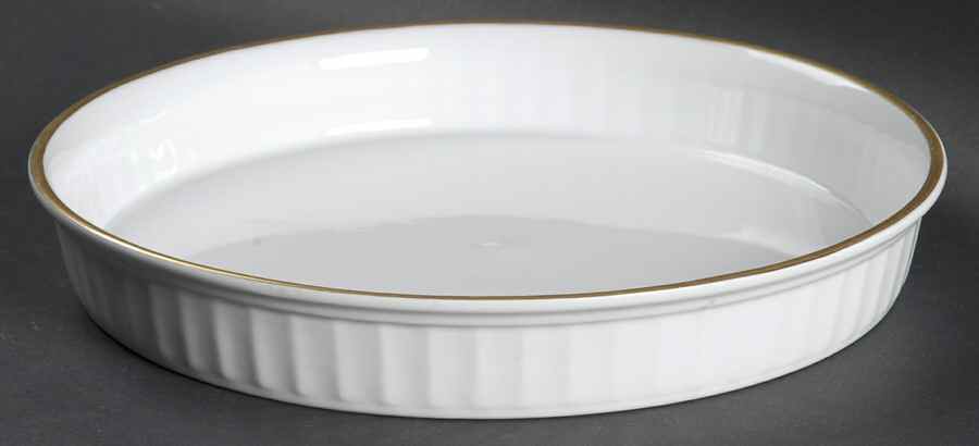 Corinth Gold 9" Quiche by Royal Worcester-1