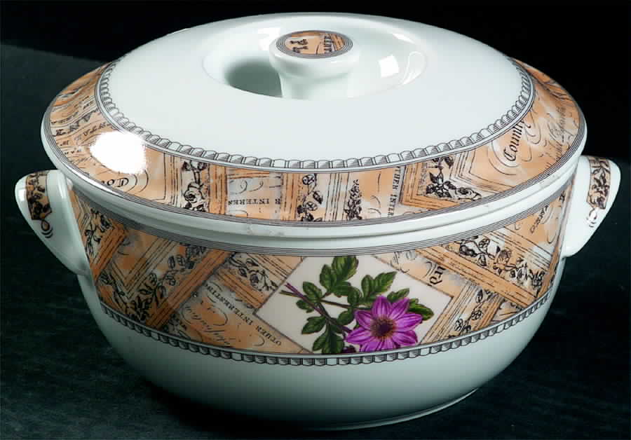 Country Garden 1 Qt Round Covered Casserole by Royal Worcester-1