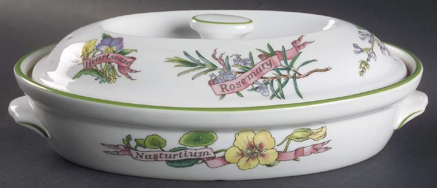 Country Kitchen 9" Oval Entree Dish & Lid by Royal Worcester-1