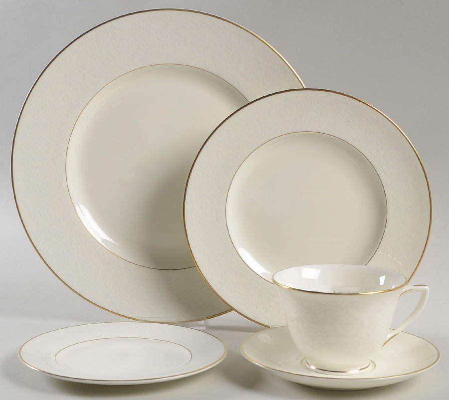 Concerto 5 Piece Place Setting by Royal Worcester-1
