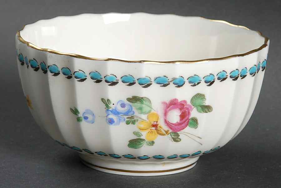 Cordelia Open Sugar Bowl by Royal Worcester-1
