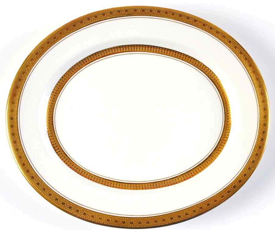 Coronet 11" Oval Serving Platter by Royal Worcester-1