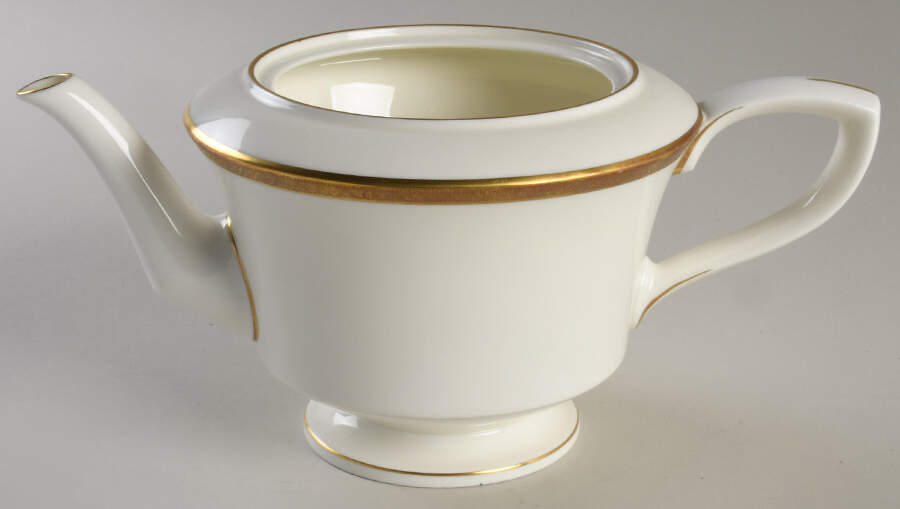 Coventry Teapot No Lid by Royal Worcester-1