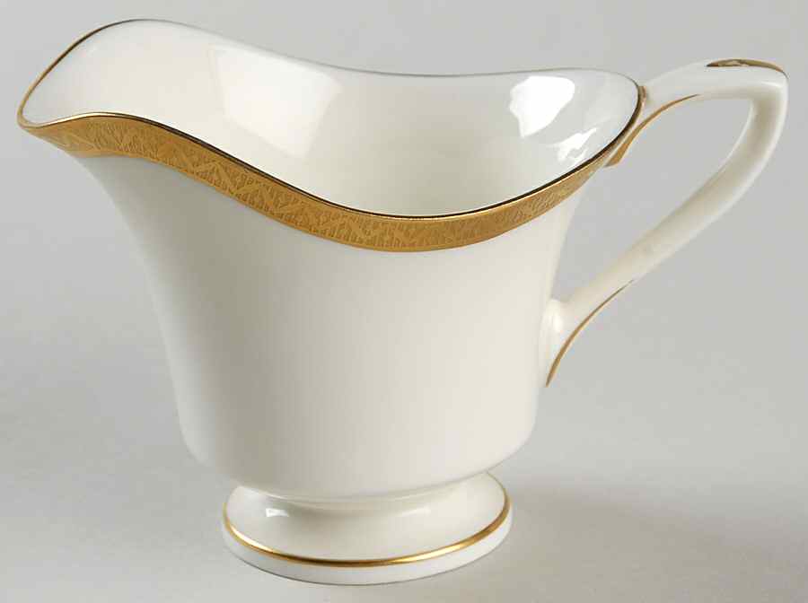 Coventry Mini Creamer by Royal Worcester-1