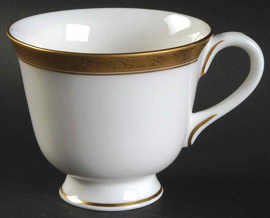 Davenham Footed Cup by Royal Worcester-1