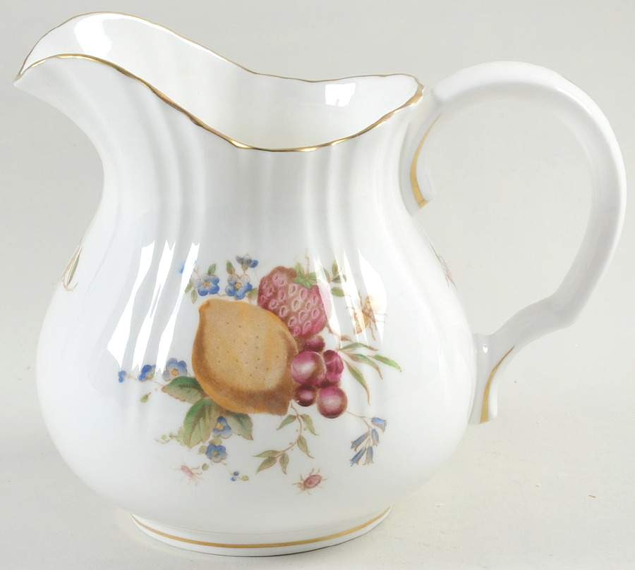 Delecta (Coburg Shape) 20 Oz Jug by Royal Worcester-1