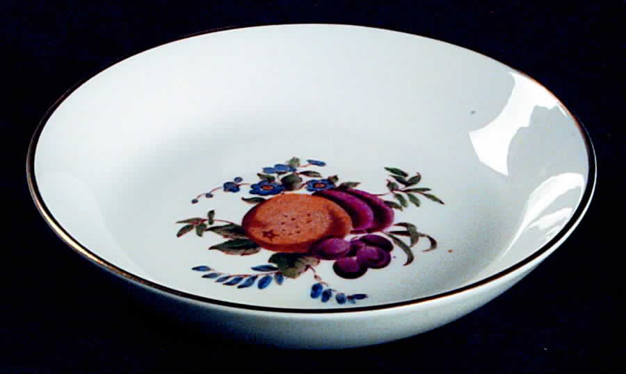 Delecta (Coburg Shape) Small Ashtray by Royal Worcester-1
