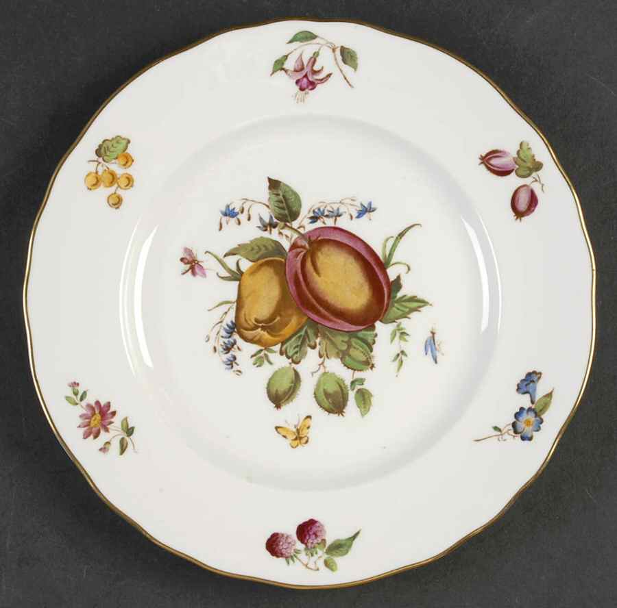 Delecta (Coburg Shape) Luncheon Plate by Royal Worcester-1
