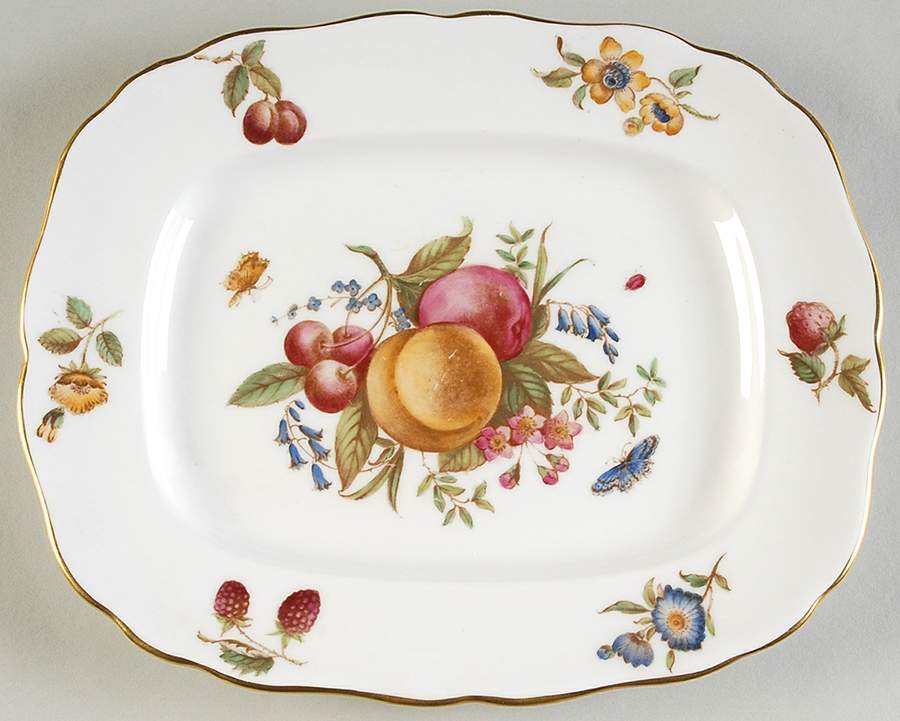 Delecta (Coburg Shape) 10" Oval Serving Platter by Royal Worcester-1