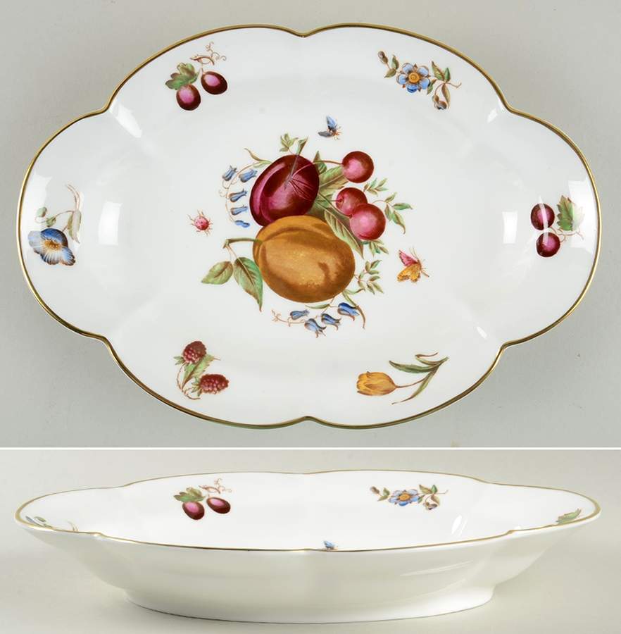 Delecta (Coburg Shape) Medium Oval Tray by Royal Worcester-1