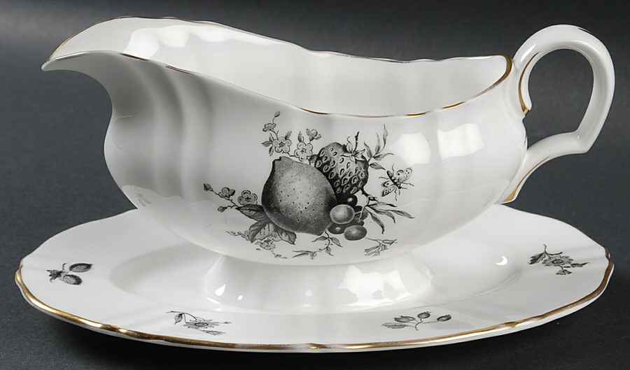 Delecta (Black Design) Gravy Boat with Attached Underplate by Royal Worcester-1