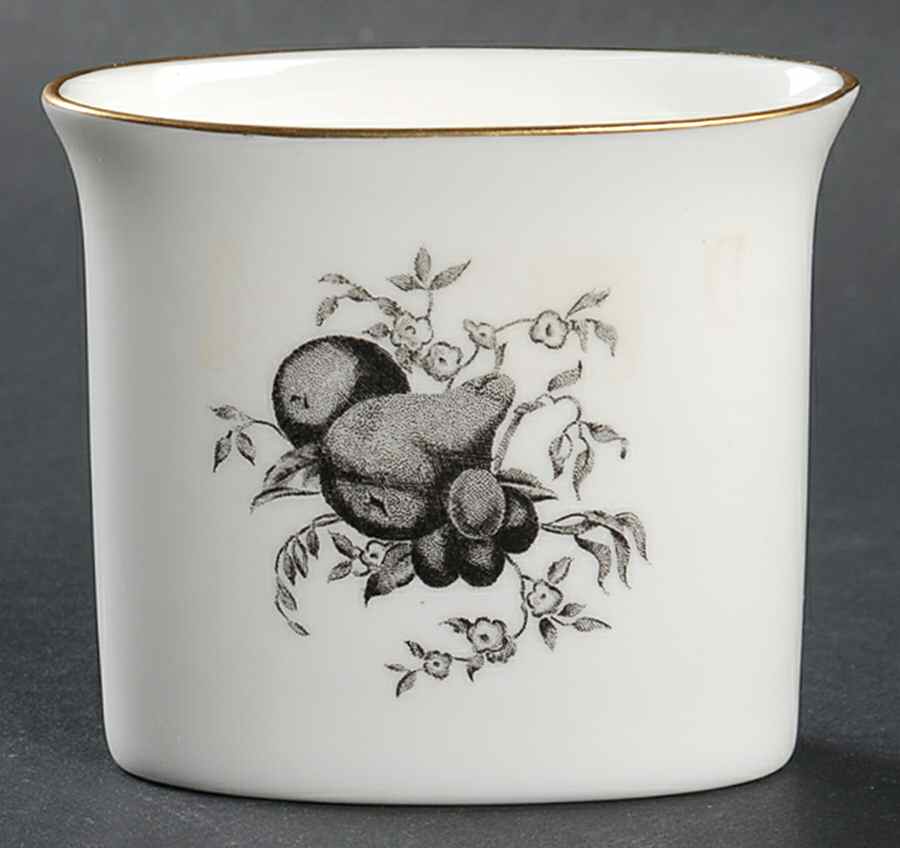 Delecta (Black Design) Cigarette Holder by Royal Worcester-1