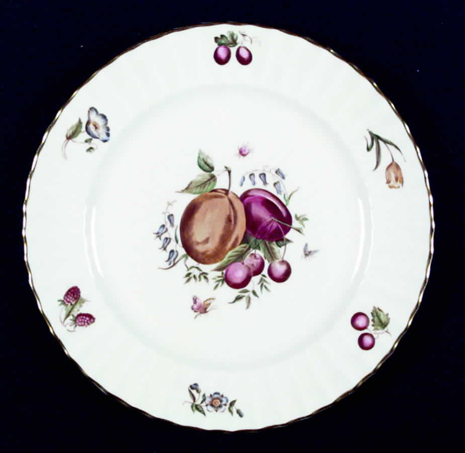 Delecta (Warmstry, Ribbed) Dinner Plate by Royal Worcester-1