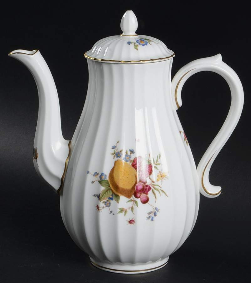 Delecta (Warmstry, Ribbed) Coffee Pot & Lid by Royal Worcester-1