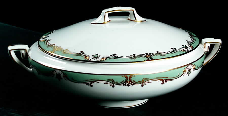 Devonshire Round Covered Vegetable by Royal Worcester-1