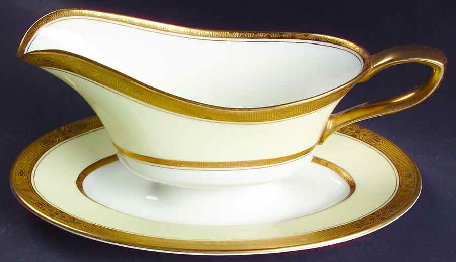Diana Cream Gravy Boat with Attached Underplate by Royal Worcester-1