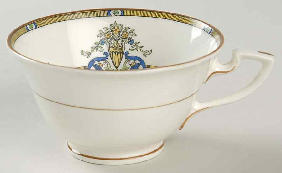 Doncaster Oversized Cup by Royal Worcester-1