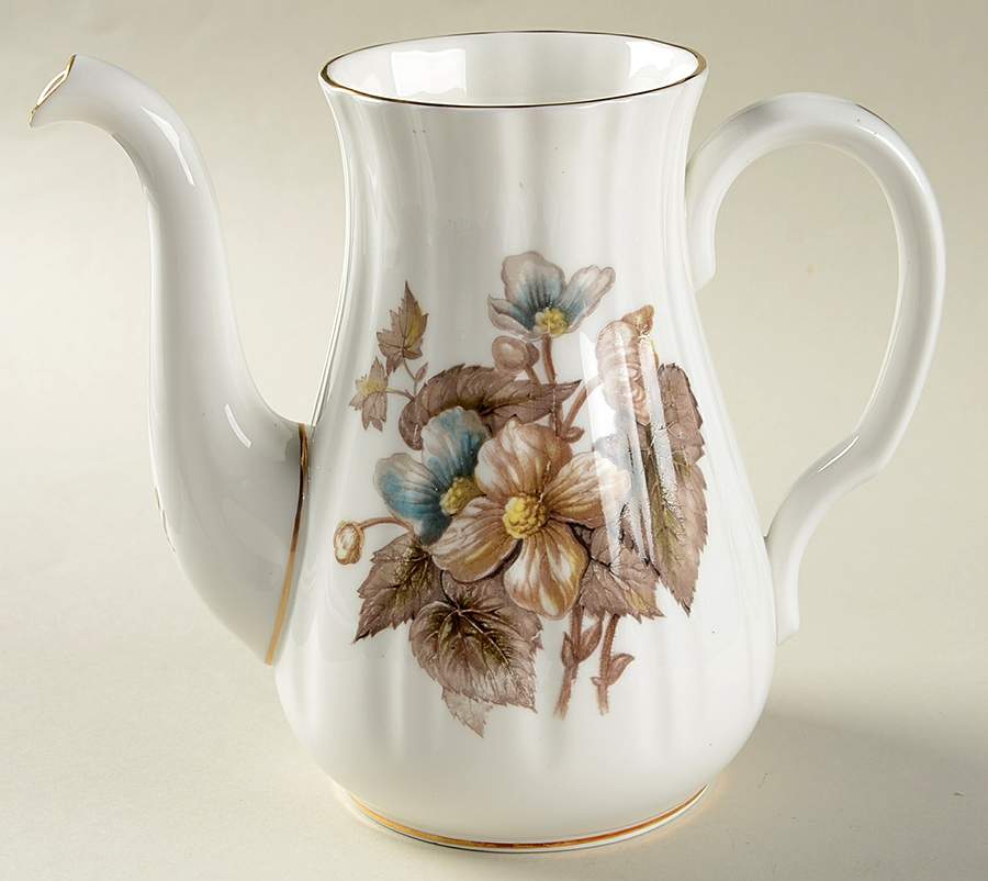 Dorchester (Scalloped, Z2637) Mini Coffee Pot No Lid by Royal Worcester-1
