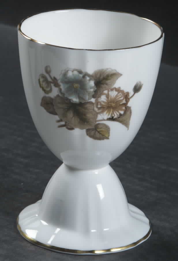 Dorchester (Scalloped, Z2637) Double Egg Cup by Royal Worcester-1