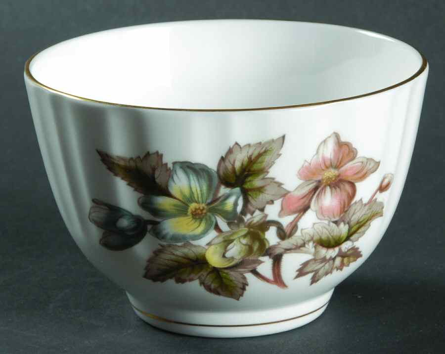 Dorchester (Scalloped, Z2637) Open Sugar Bowl by Royal Worcester-1