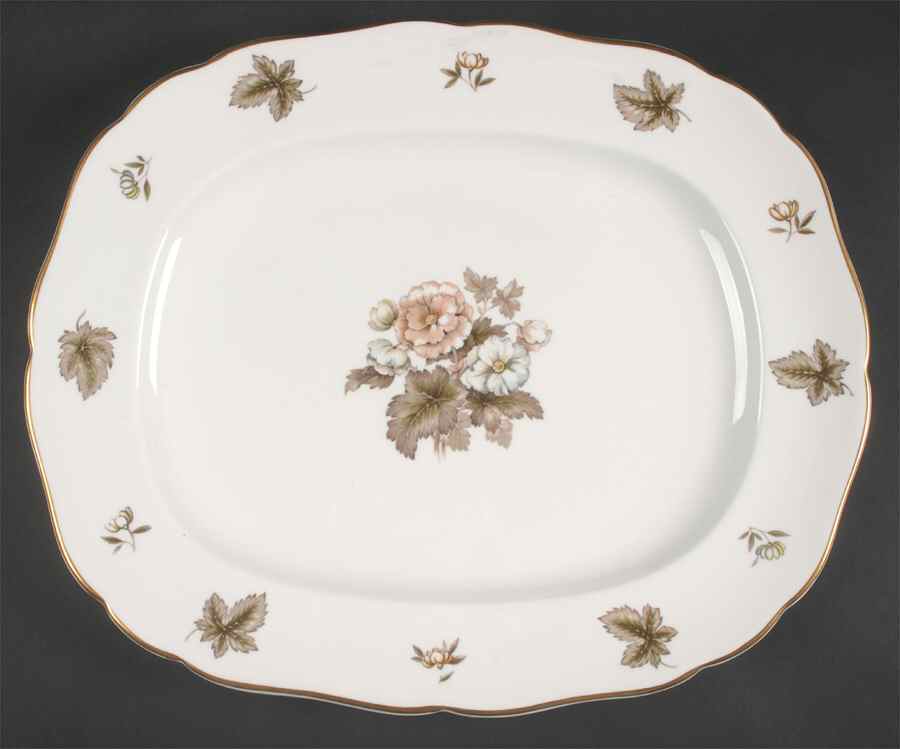 Dorchester (Scalloped, Z2637) 16" Oval Serving Platter by Royal Worcester-1